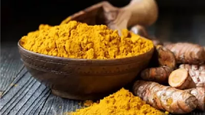 سر ذهبي في مطبخك.. طرق سهلة لإضافة الكركم لنظامك الغذائي