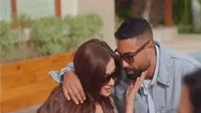 مؤلف 