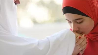 بر الوالدين متصل بالإيمان وعقوقهما من المعصية..د.علي جمعة يوضح