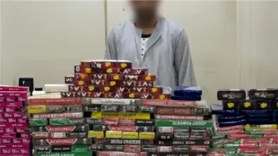 خلال حملات أمنية.. ضبط 100 ألف قطعة ألعاب نارية