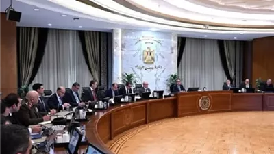 رئيس الوزراء يترأس اجتماع اللجنة المركزية لإدارة الأزمات