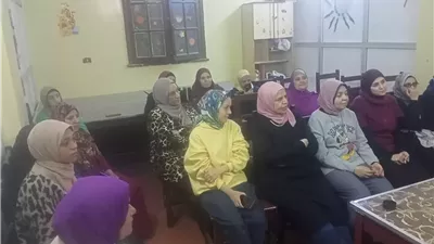 محافظ أسيوط: تمكين المرأة في بيئة العمل أولوية