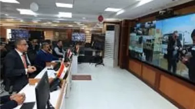 محافظ الجيزة يتابع جهود شفط مياه الأمطار بالطرق والمحاور
