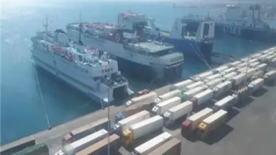 إغلاق ميناءي نويبع والغردقة لسوء الأحوال الجوية