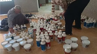 ضبط 400 عبوة مبيدات وكيماويات زراعية منتهية الصلاحية بالآقصر