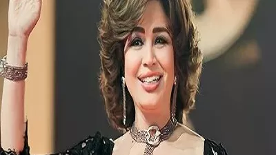 إلهام شاهين عن تكريم عفاف الهلاوي من الرئيس السيسي: أمي الثانية