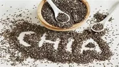 طبيب جهاز هضمي يحذر: 5 فئات يجب أن تتجنب بذور الشيا