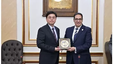 جامعة القاهرة تستقبل وفد جامعة بكين لتعزيز الشراكة الاستراتيجية