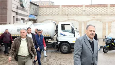 محافظ الشرقية يُشيد بجهود مواجهة التقلبات الجوية