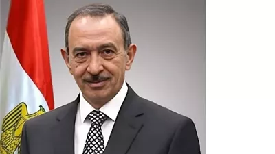 محافظ سوهاج يعلن بدء تطبيق قرارغلق المحلات 9 مساءً
