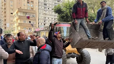 ازالة الوصلات الكهربائية وشبكات الاضائة المخالفة بالمنتزة
