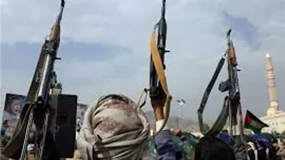 الحكومة اليمنية: انخراط الحوثيين بالدفاع عن النظام الإيراني يعرض أمننا القومي للخطر