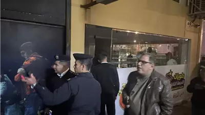 غلق وتشميع منشآت بالشيخ زايد لمخالفة المواعيد