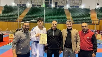 مكي يهنئ أحمد عبدالمعطي لفوزه ببطولة الجمهورية للكاراتيه