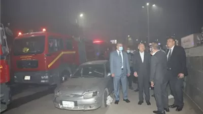 محافظ القاهرة: السيطرة على حريق مصنع ملابس بحي الزيتون