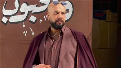 منع التصوير فى جنازة والد حاتم صلاح