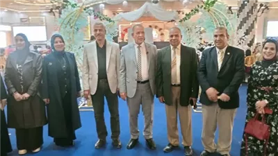 وكيل وزارة التربية والتعليم بأسيوط يشهد انطلاق قوافل تعليمية مجانية