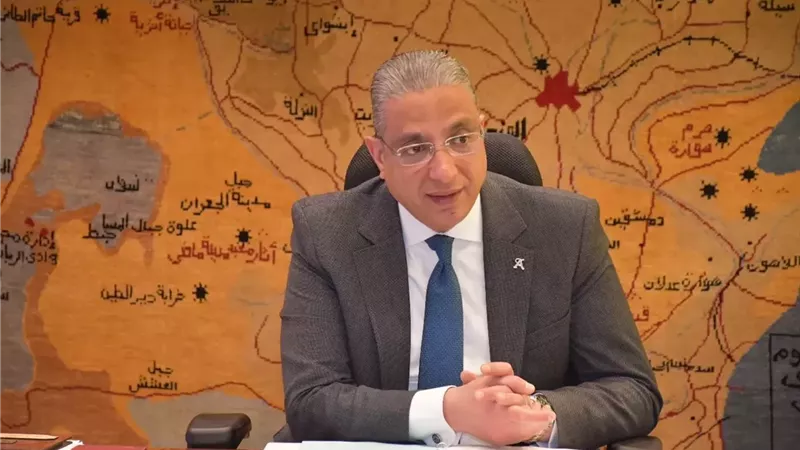 الدكتور أحمد الأنصاري