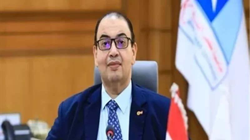 رئيس جامعة كفر الشيخ