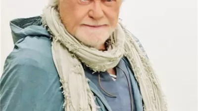 حسين فهمي يخوض بطولة الفيلم الصيني 