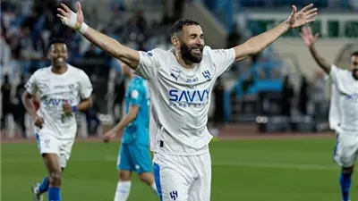 الهلال يكشف سبب استبعاد بنزيما من مواجهة التعاون بدوري روشن