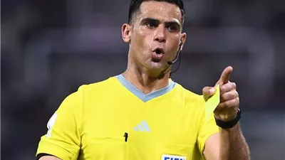 صراع الكبار.. محمد معروف حكمًا لمباراة الزمالك والمصري في الدوري