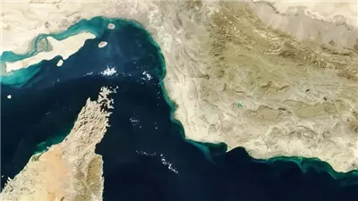 رويترز: الاتفاق يقود لوقف فوري لإطلاق النار وفتح مضيق هرمز