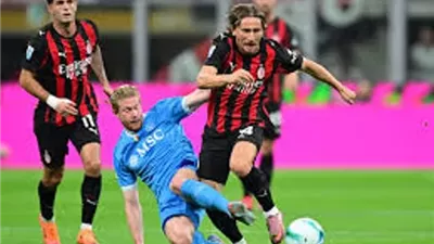 نابولي يستضيف ميلان في قمة نارية بالدوري الإيطالي