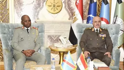 رئيس الأركان يلتقى رئيس هيئة الأركان العامة للقوات المسلحة بجمهورية الكونغو الديمقراطية
