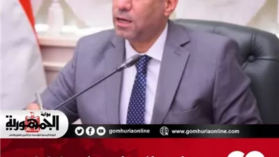 وزارة العمل تعلن 1820 فرصة عمل في 12 محافظة.. برواتب مجزية