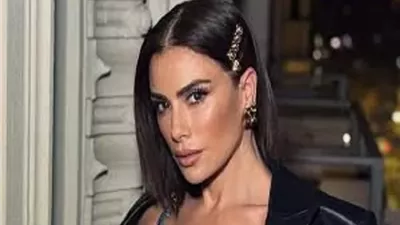 صبا مبارك بطلة 