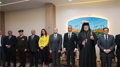 الأنصاري يزورالكنيسة الكاثوليكيةلتقديم التهنئة بمناسبة عيدالقيامة