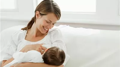 هل تحمي الرضاعة الطبيعية من زيادة الوزن؟ دراسة تجيب