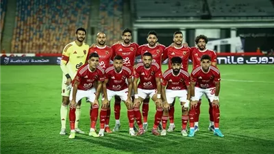 تحديات الحسم والتمسك بآمال المنافسة على الدوري تواجه الأهلي أمام سموحة