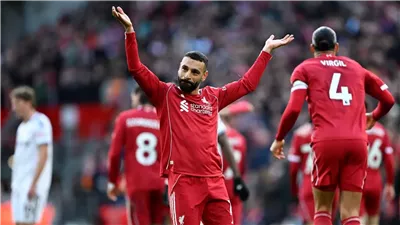 سلوت يتغني بهدف محمد صلاح في مباراة ليفربول وفولهام