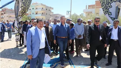 البرقي يضع حجر أساس مركز بدر الإسلامي بالقصير على مساحة ٦٦٠٠ متر