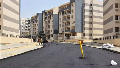 وزيرة الإسكان توجه بتسريع مشروعات الطرق بـ 5 مدن جديدة
