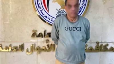 أوهم الضحايا بفرص عمل.. ضبط 