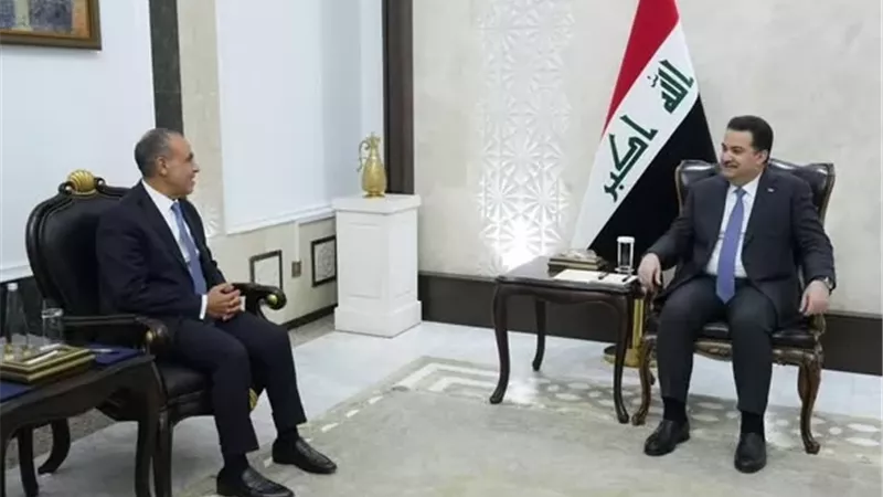 وزير الخارجية بدر
