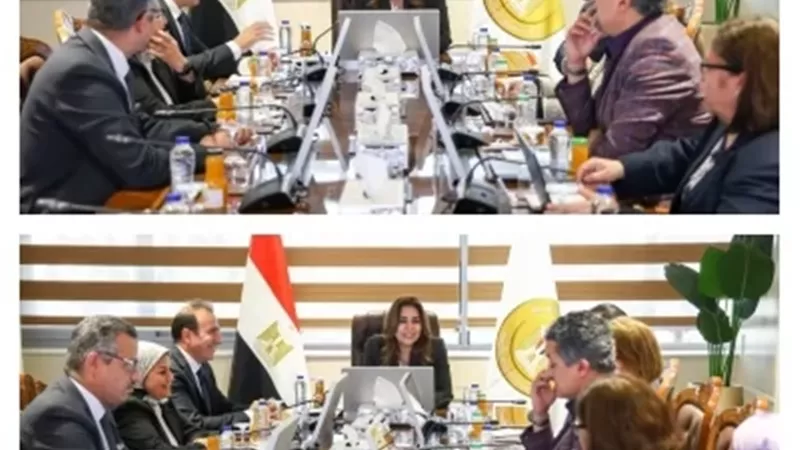 الدكتورة منال عوض
