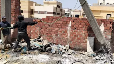 بالصور.. جهاز القاهرة الجديدة يتصدى لمخالفات البناء بالتجمع