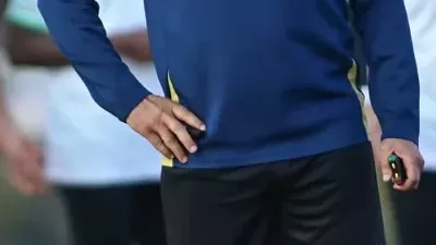 دونجا يعود للتدريبات مع الاتحاد اليوم ويغيب عن مواجهة الحرس