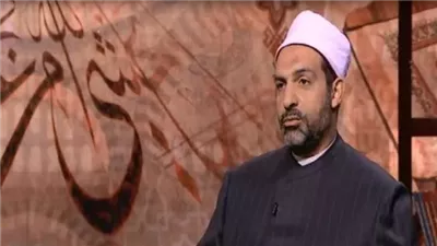 الأم لها حقوق ثابتة على أولادها في كل مراحل العمر