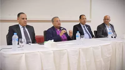 رئيس الإنجيلية يلتقي قسوس مجمع المنيا وزوجاتهم بمقر إطسا
