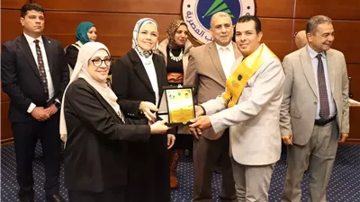 الضرائب تُكرم 134 