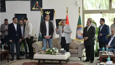 محافظ الدقهلية ووزير الشباب والرياضة يتفقدان منشآت نادي جزيرة