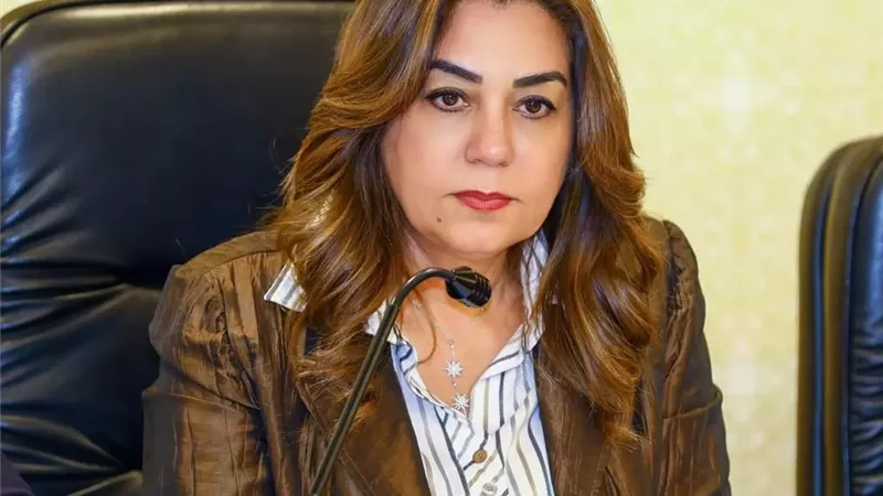 الدكتورة منال عوض