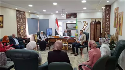 مدير تعليم الإسماعيلية يترأس لجنة مسئول توكاتسو