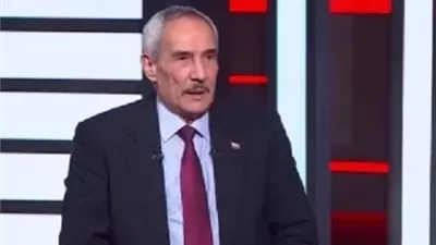 محمد قشقوش: الحشد الأمريكي يفرض طوق حصار واسع والتفاوض مع إيران 