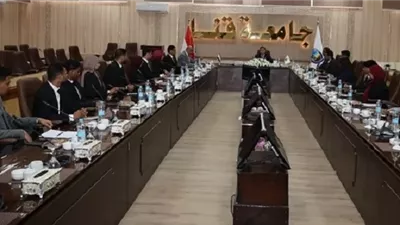 رئيس جامعة قنا يلتقي الاتحادات الطلابية لدعم الأنشطة